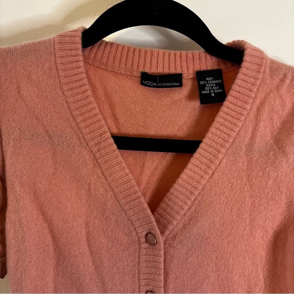 Moda International Pink Cardigan - Picture 2 of 6
